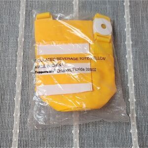TUPPERWARE Insulated Drink Tote